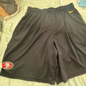 Vintage San Francisco 49ers Nike NFL shorts, size L